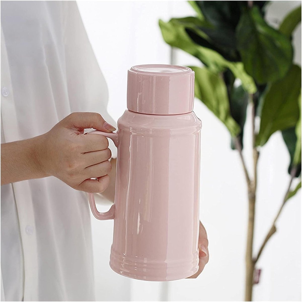 Keramiek Waterkan - Pitcher Karaf - Dranken Serveren - Met Deksel - 1200 ml - Roze