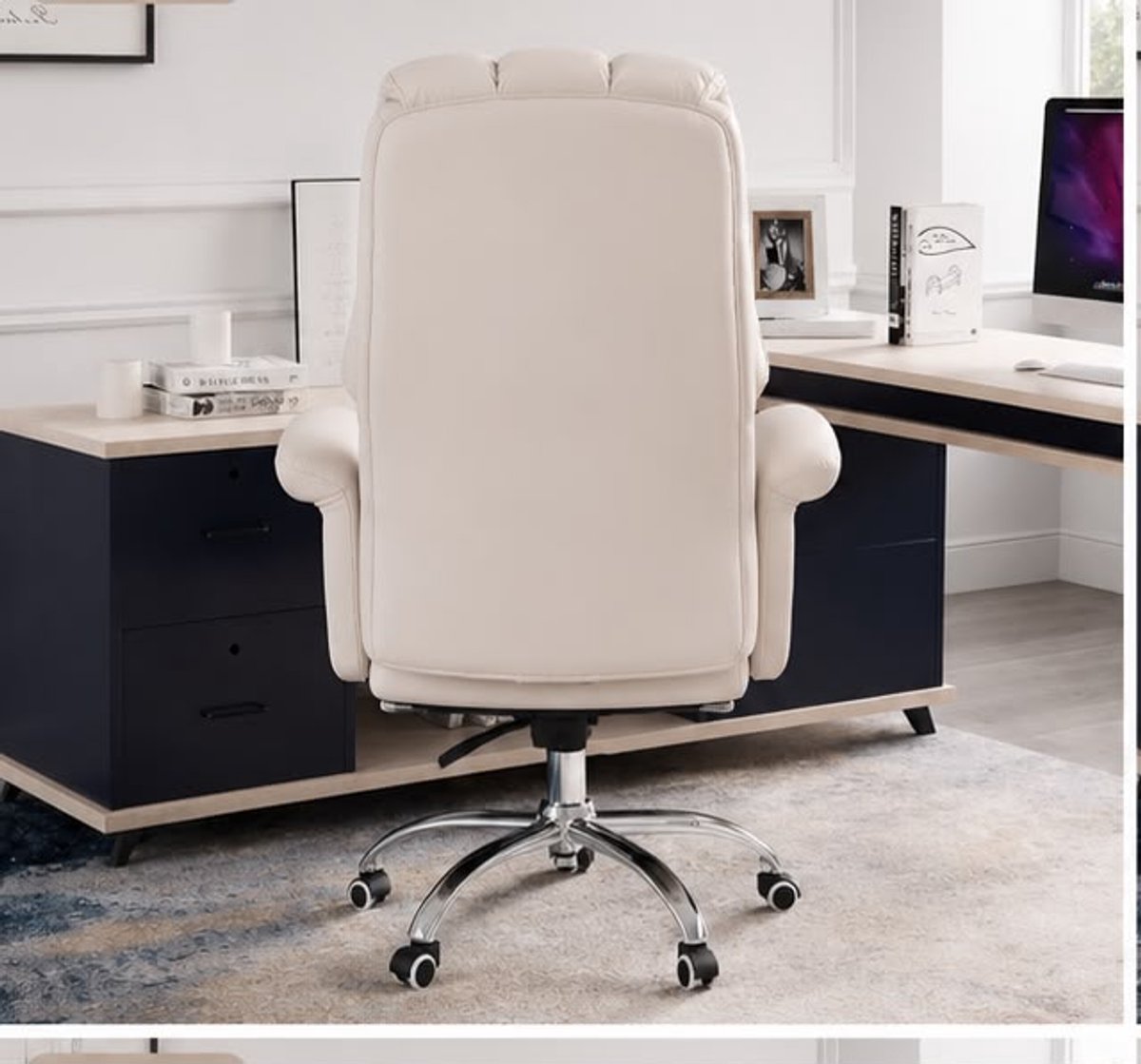 Bureaustoel Ergonomisch met Voetsteun en Hoge Rugleuning, Verstelbare Directiestoel van PU-Leer, 360° Draaibaar, Kantelbare Rugleuning, Luxe Computerstoel voor Kantoor en Thuis, Zwart - Mobili Bella