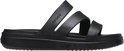 Sandale Crocs noire à semelle plateforme et deux brides larges croisées sur le pied.
