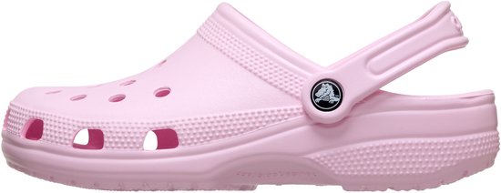 Lichtroze Crocs Classic instapper met draagband en perforaties.