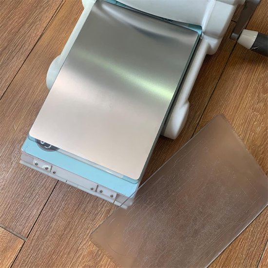 Metalen Adapterplaat - Snijmachine Shim - Papier Snijden - Verhoogt Snijvermogen - 6x8.5 Inch - Zilver — afbeelding 4