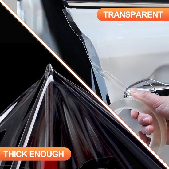 Boven: Transparante beschermfolie wordt op de deurstijl van een auto aangebracht. Onder: Een close-up van de dikke, transparante beschermfolie.