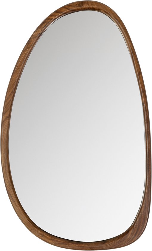 Grand miroir de forme organique et irrégulière, avec un cadre en bois naturel.