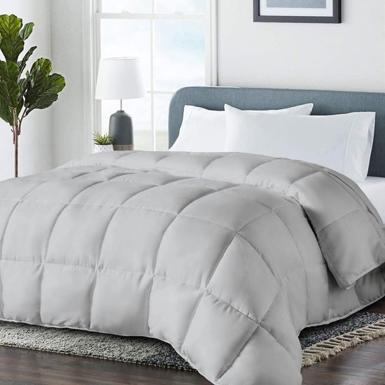 Gewatteerd Dekbed - Donsdeken Alternatief - Alle Seizoenen Slapen - Anti-Klonter Technologie - 223 x 230 cm - Lichtgrijs