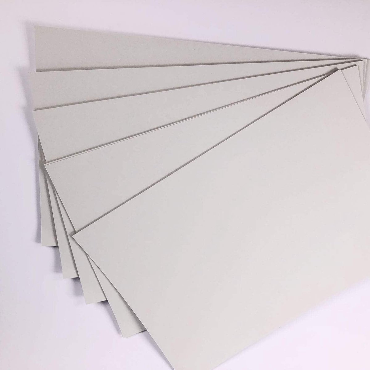 Gekleurde Kaart - Kleurpapier A4 - Kaarten Maken - Glad en Ongecoat - A4 160 g/m² - Lichtgrijs