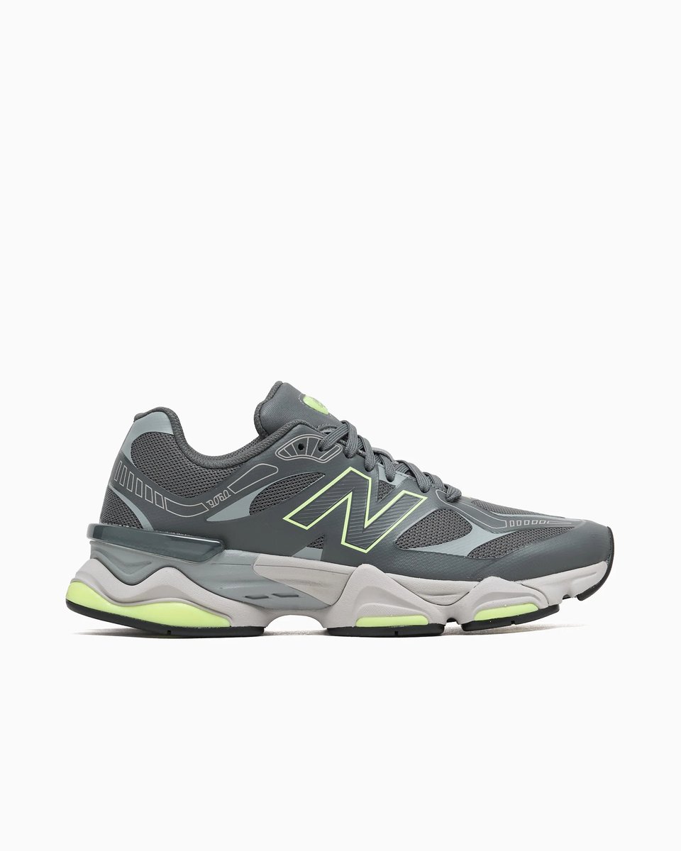 Sneakers New Balance 9060 Castlerock Afterglow Grijs