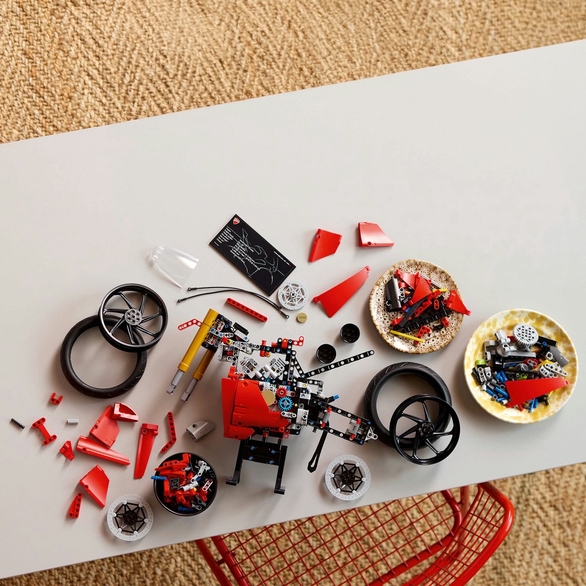 LEGO Technic - Ducati Panigale V4 S motor - 42202 — afbeelding 18