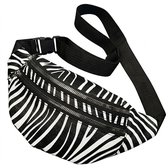 Zwart wit zebra print heuptas met zwarte band en gesp, drie ritsen.