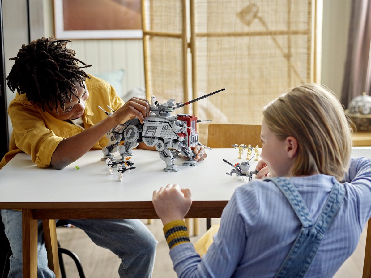 LEGO Star Wars AT-TE Walker Verstelbaar Model met Clone Troopers en Droid Figuren - 75337 — afbeelding 3