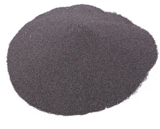 Grains abrasifs gris sur fond blanc.