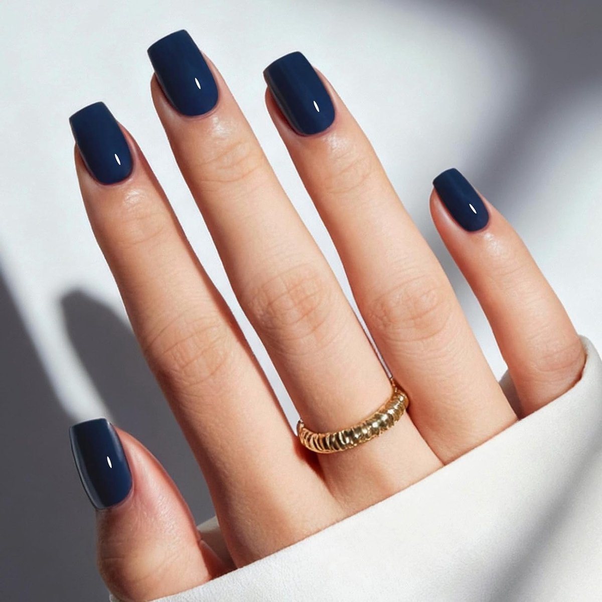 Korte Neppennen in Marineblauw - 24 Stuks Plaatsbare Druknagels voor Perfecte Manicure