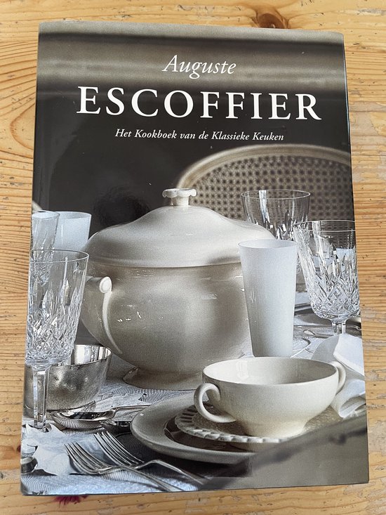 Escoffier Kookboek Klassieke Keuken - cover