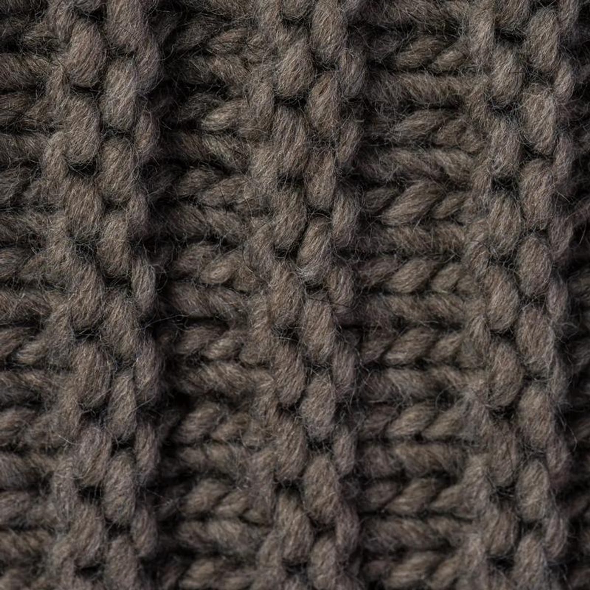 Homelinen | Bergen Plaid & Kussensloop van Acryl