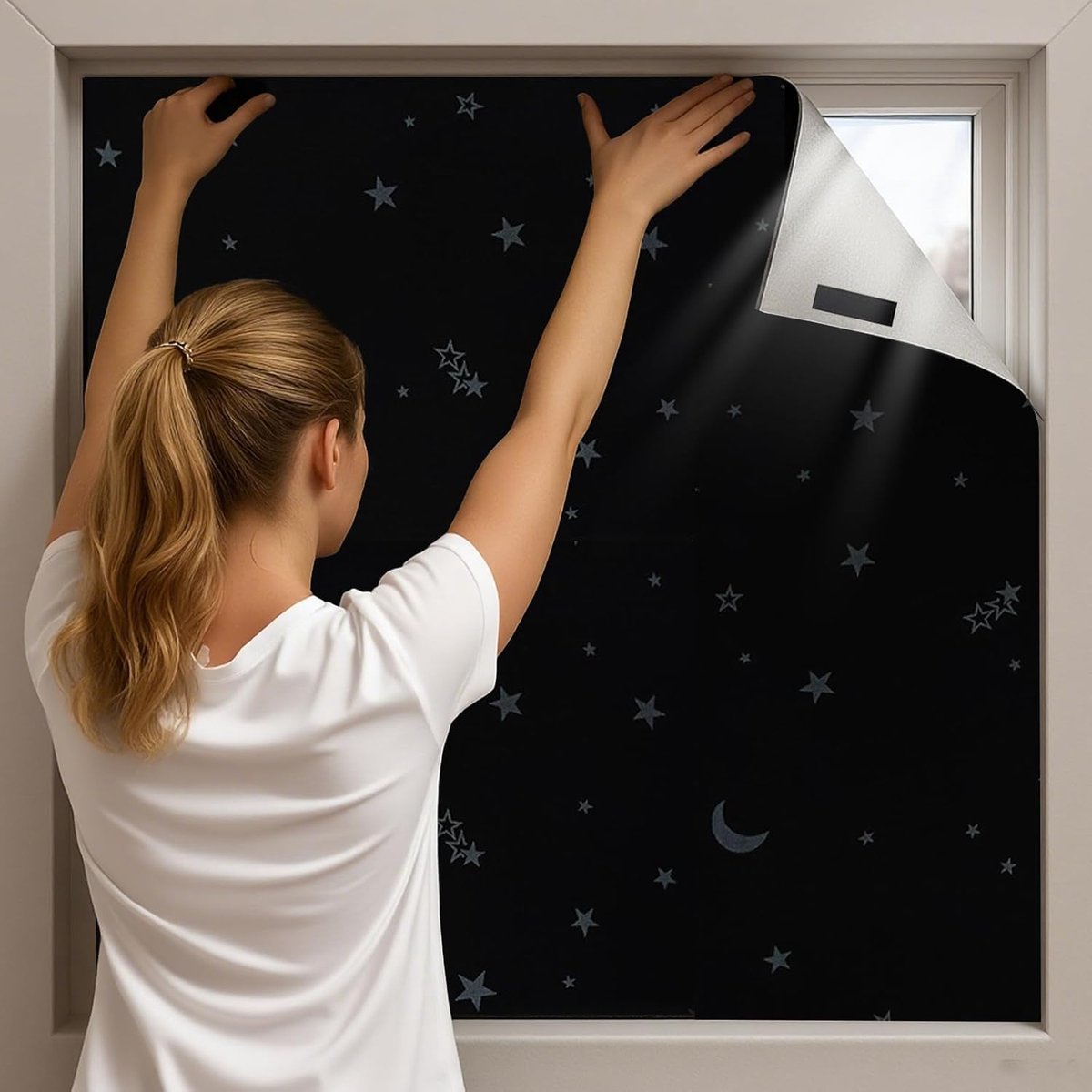 Draagbaar Verduisteringsgordijn Maan en Sterren - Portable Blackout Star Curtain - Verduisteringsdoek Zwart - Zelfklevend Blackout Gordijn Zonder Boren - Verduisterende Gordijnen - 200x145cm