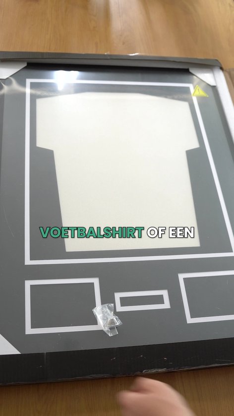 Avalo Wissellijst Aluminium - Inlijsten Voetbal Shirt - 3D Box Frame - 60x80 CM - Zwart - Diepe fotolijst - Shirt Inlijsten In Fotolijstje