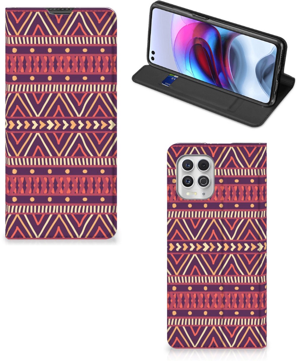 Motorola Moto G100 Hoesje met Magneet Aztec Paars