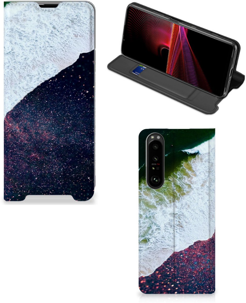 Sony Xperia 1 III Stand Case Sea in Space