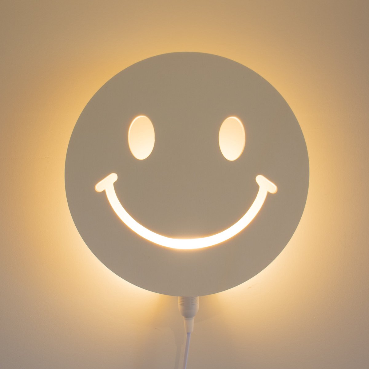Houten wandlamp ~ smiley