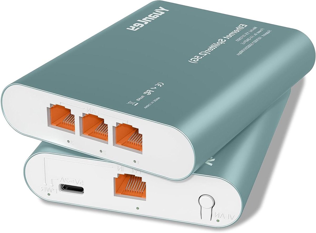 Netwerk Splitter - PoE Adapter - Internet Verdelen - 2.5 Gigabits Snelheid - 1 Poort 3 Poorten - Zwart