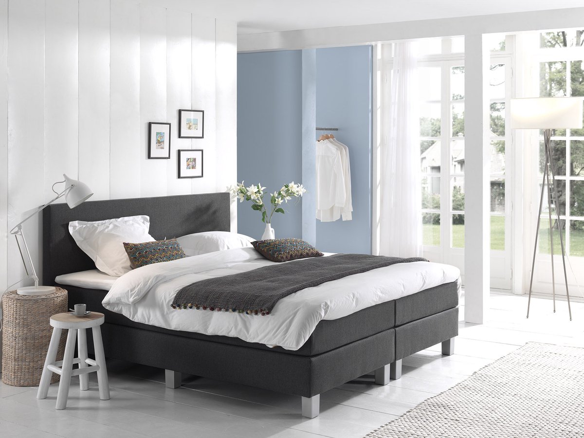 Boxspring Eefje - Antraciet - 160 x 200 cm | Inclusief gratis topper en antislip