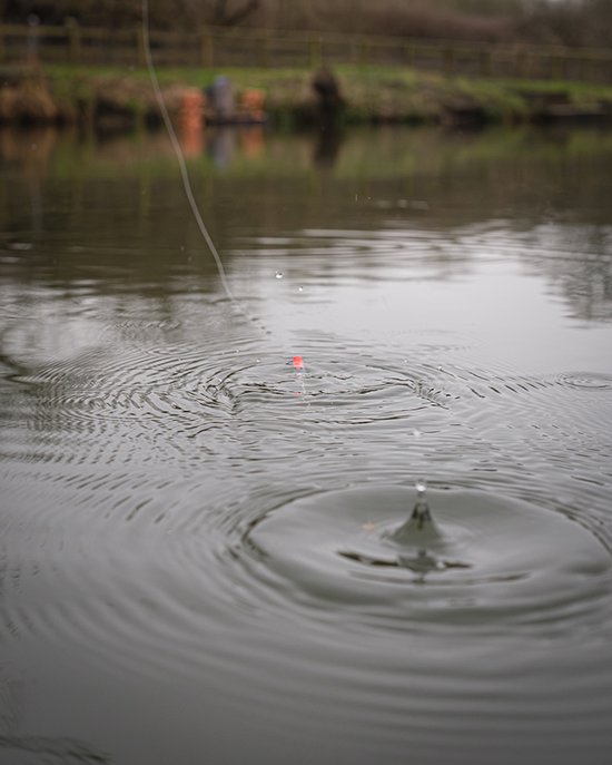 Matrix Plopper Pole Float - Uitgelode Dobber voor Super Ondiep Vissen - Maat : 0.20g van Matrix — afbeelding 4