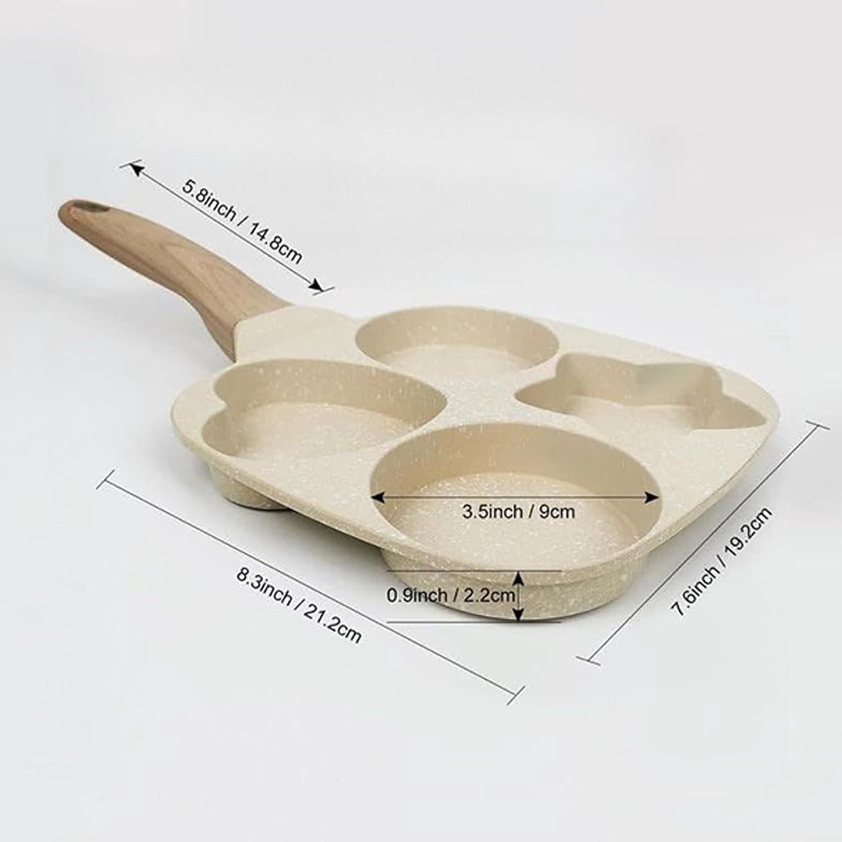 Eierpan met 4 Holtes Gebakken eierpan Pannenkoekenpan Ontbijt Koken Hart- en stervormig Niet gespecificeerd Crèmekleurig