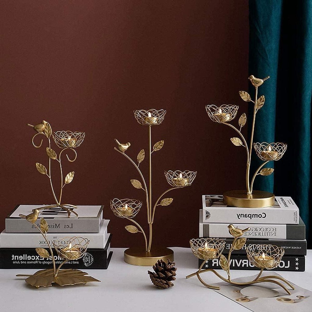 Kandelaar Smeedijzer - Kaarshouder Decoratie - Sfeervol Dineren - Vogel en Bladeren - Tafelblad - Goud