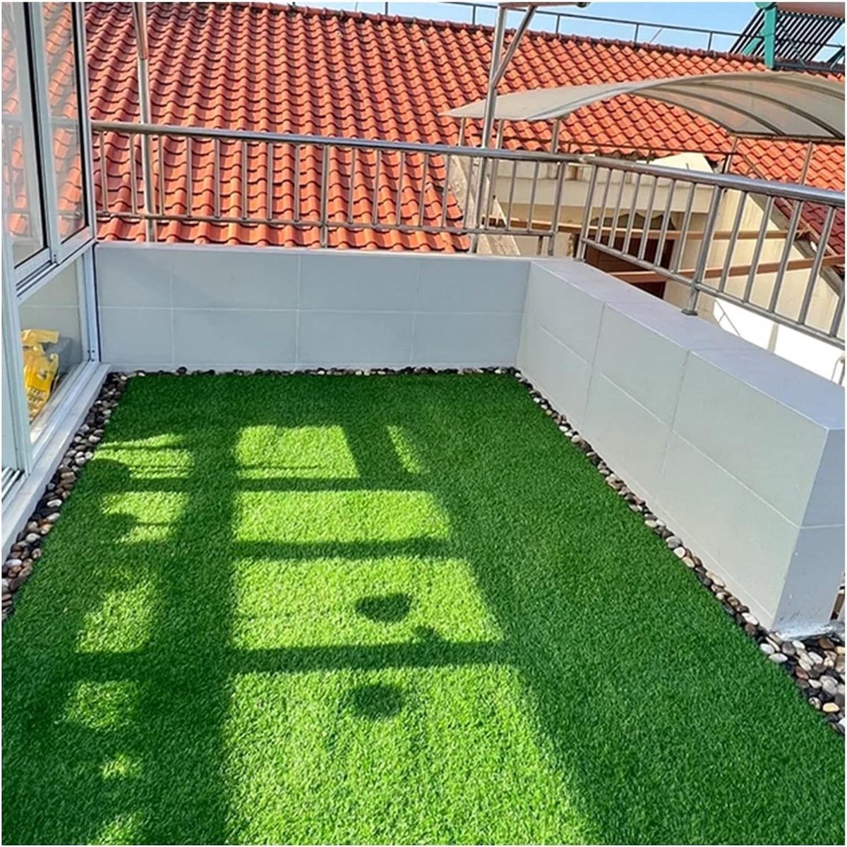 Kunstgras Tapijt - Synthetisch Gras - Balkon Tuin - Snijdbaar en Waterbestendig - 120 x 120 cm - Groen