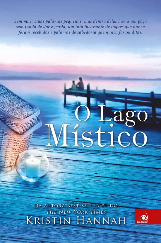 Couverture du livre 'O Lago Místico'. Un panier avec une bougie allumée sur un quai en bois au bord d'un lac au coucher du soleil.