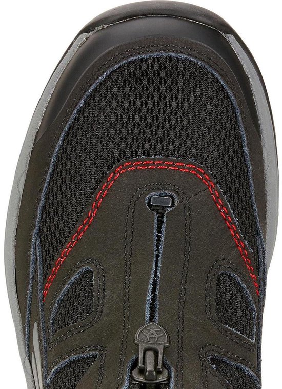 Ariat maxtrak zip top