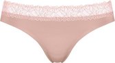 Sloggi String WOW Lace beige - Maat 40