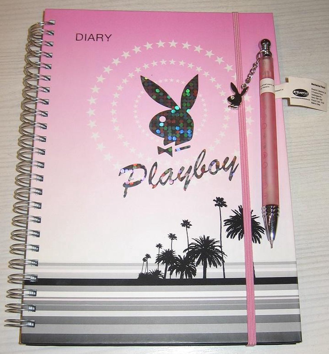 Playboy agenda met vulpotlood