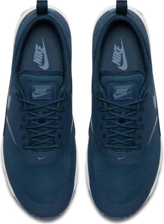 nike thea navy blue