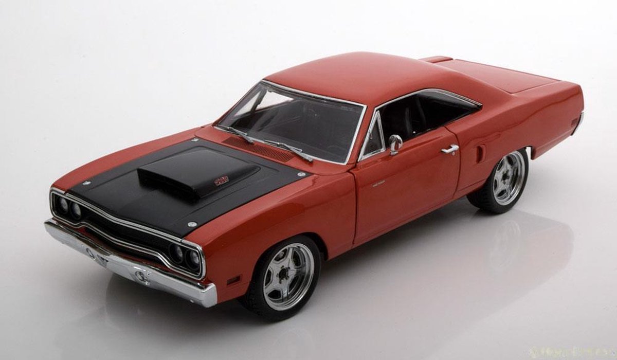 Модели 1 8. Plymouth Road Runner 1970 Форсаж 7. Plymouth Roadrunner 1:43. Plymouth Roadrunner Форсаж 7. Плимут GTX Форсаж 7.