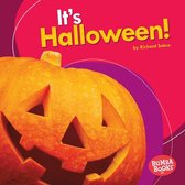 Bumba Books ® — It's a Holiday! - It's Halloween!