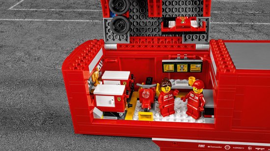 LEGO Ferrari Truck - F14 T & Scuderia racewagen set - 75913 | bol