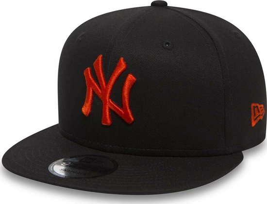 New League Essential 9Fifty Snapback NY Yankees Zwart Rood | bol.com