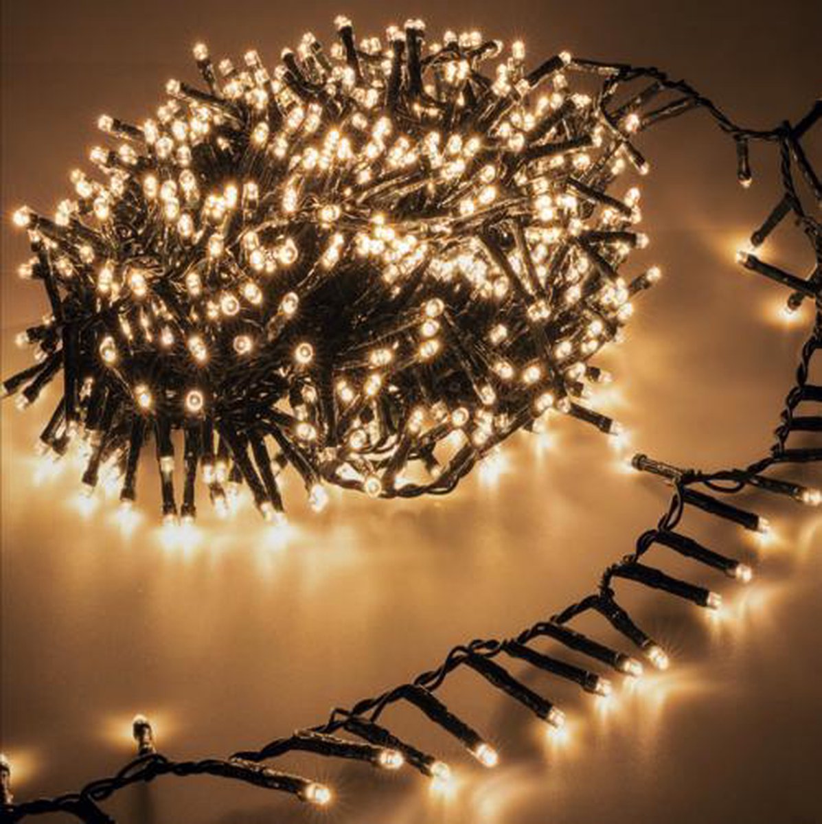 KerstXL cluster kerstverlichting 400 LED warm wit voor binnen en