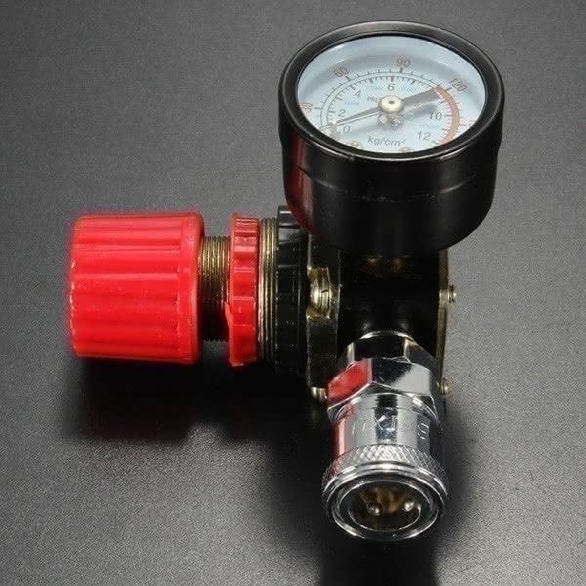Régulateur de pression avec manomètre et vanne d'air 1/4 STANLEY