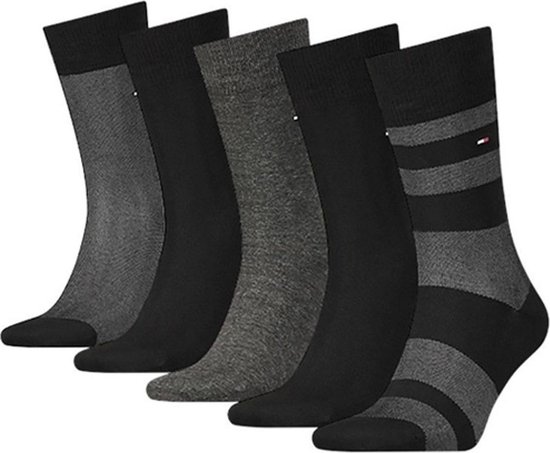 Tommy Hilfiger MEN SOCK 4 PACK TIN Giftbox Sokken, Heren, Maat: 43 46 Navy 2420396913 Tommy Hilfiger MEN SOCK 4 PACK TIN Giftbox Sokken, Heren, Maat: 43 46 Navy 2420396913