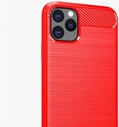 Apple iPhone 11 Pro Max hoesje - zachte back case brushed carbon voor nieuwe iPhone 11 Pro Max - Rood