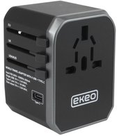 EKEO - Pro universele Wereldstekker met 4 USB Poorten en 1 USB-C - Internationale Reisstekker meer dan 200 landen - Engeland (UK) - Amerika (USA) - Australië - Azië - Zuid Amerika - Afrika - Reis Adapter - Wereld Stekker - Oplader – Zwart