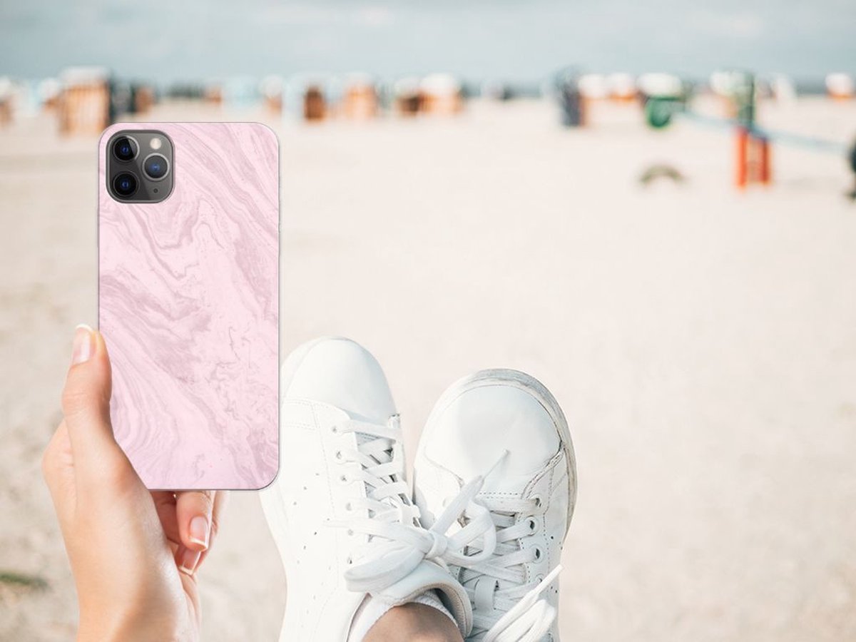 Apple iPhone 11 Pro Max TPU Siliconen Hoesje Marble Pink - Origineel Cadeau Vriendin