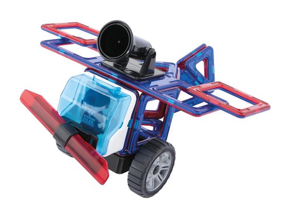 Blauw-rood magnetisch politie-vliegtuig van Magformers met luidspreker en figuur in cockpit.