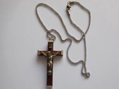 Ketting met kruisje Benedictus bruin 3,5cm