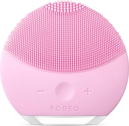 FOREO | Amazon Freak Shimmer 2 mini LUNA(TM) 新品未使用FOREO LUNA (フクシア クレンジングブラシ 電動洗顔 2 mini ボディ・フェイスケア