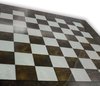 Afbeelding van het spelletje Luxe schaakset - Arabische stijl schaakstukken goud zilver met schaakbord van walnoothout - 51 x 51 cm