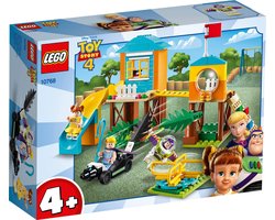 foto van LEGO 4+ Toy Story 4 Speeltuinavontuur van Buzz en Bo Peep - 10768