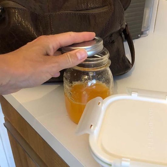 RVS citruspers deksel incl. glazen pot - HappyTappi van Merkloos — afbeelding 3
