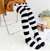 Set Warme Fleece Overknee Sokken Zwart-Wit Panda | Comfortabele Huissokken Maat 36-40